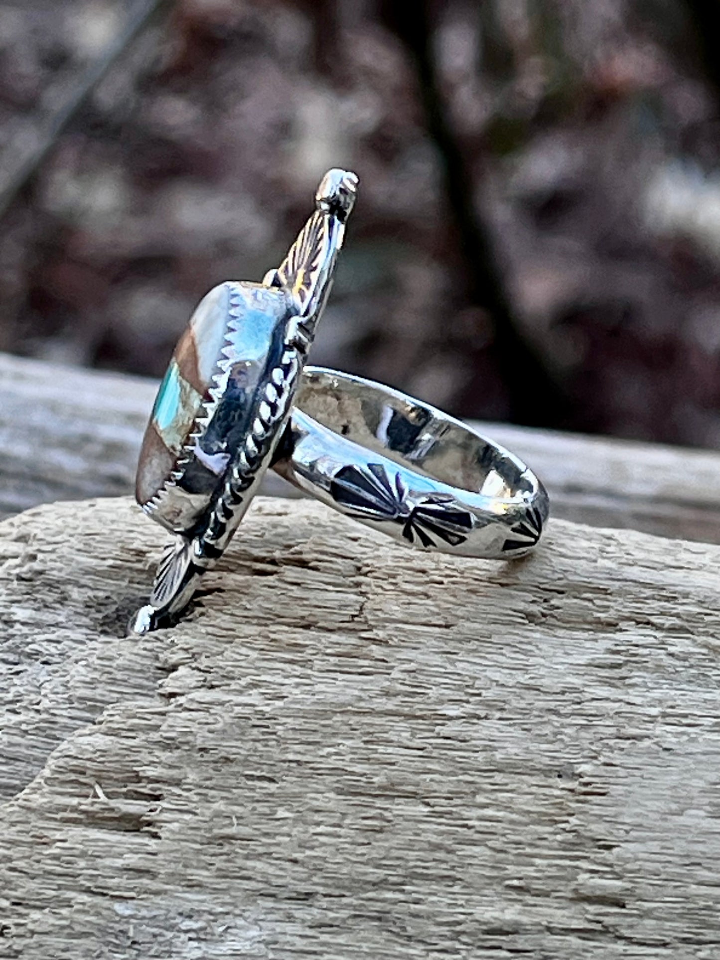 Pilot Mountain Turquoise “eye” ring Sz-7