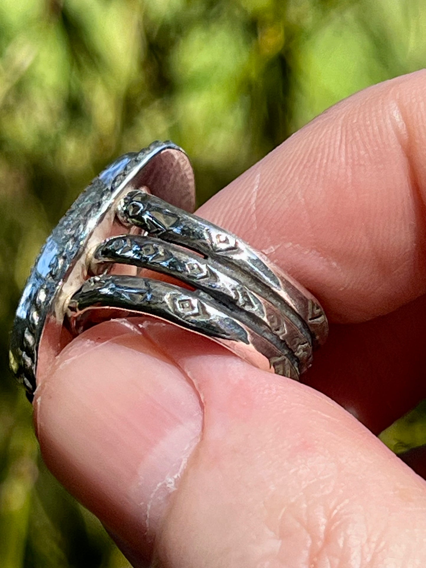 Natural High Grade Royston Ribbon Turquoise“Swimming in the Blue Stream”Ring size-7.75-8