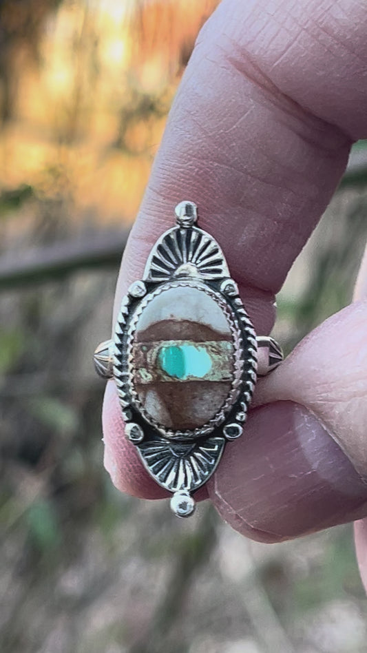 Pilot Mountain Turquoise “eye” ring Sz-7